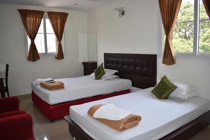 4 Season Suites Koramangala, Bangalore Book by Hour & Save Upto 70 on Bangalore Hotels