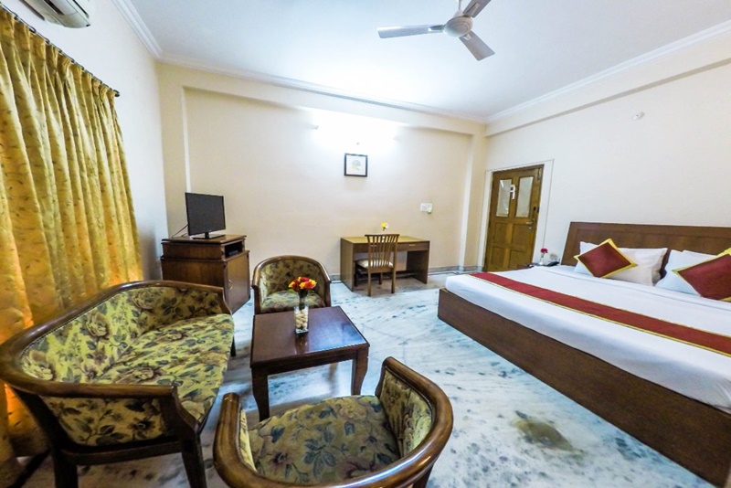 Hill View Guest House Jubilee Hills, Hyderabad Book by Hour & Save