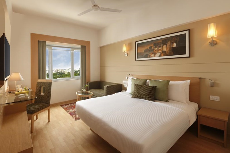Lemon Tree Hotel, Gachibowli, Hyderabad, Hyderabad Book by Hour & Save Upto 70 on Hyderabad Lemon Tree Hotel, Gachibowli, Hyderabad, Hyderabad Book by Hour & Save Upto 70 on Hyderabad