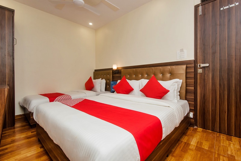 Hotel Avion Park - Near Mumbai International Airport www.mistay.in