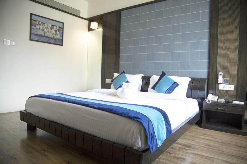 Hotel Mint Ivy, Pune Book by Hour & Save Upto 70 on Pune Hotels