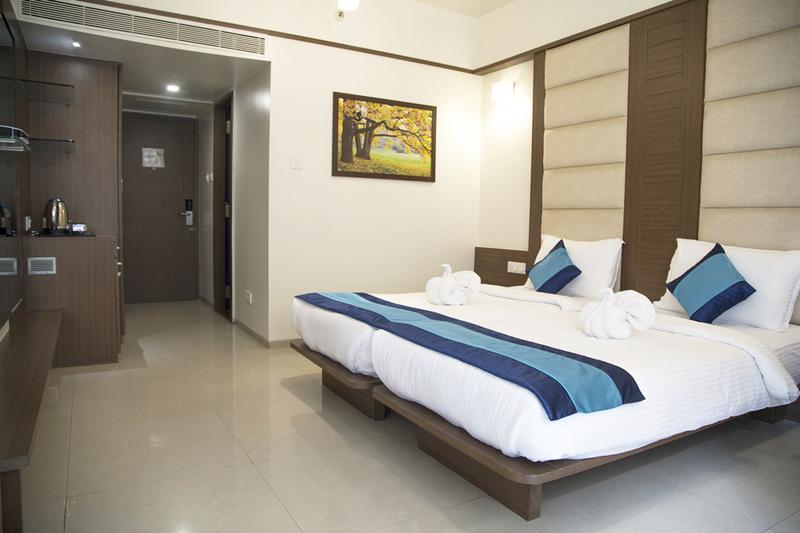 Hotel Mint Ivy, Pune Book by Hour & Save Upto 70 on Pune Hotels