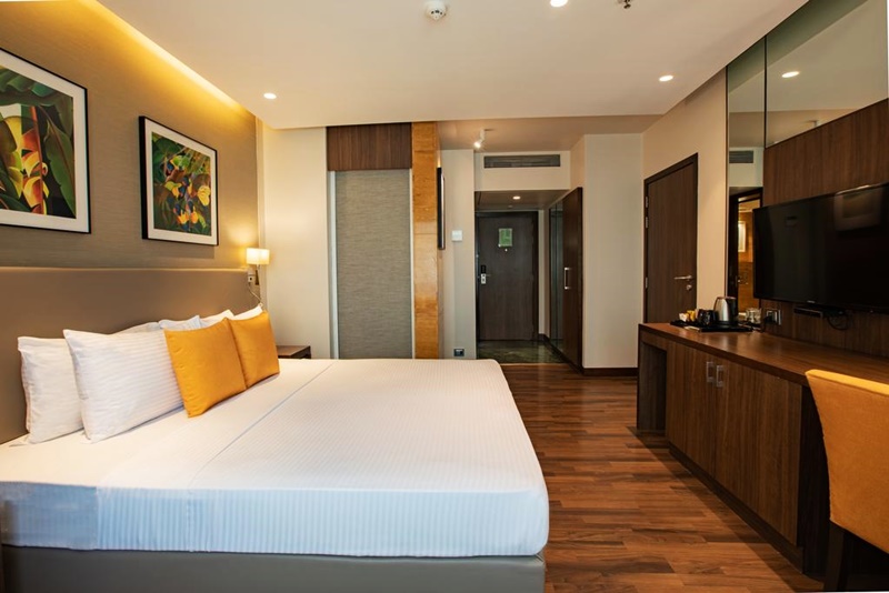 Lemon Tree Hotel Viman Nagar, Pune Book by Hour & Save Upto 70 on